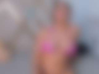 Live cam show with miitchasm - Public Latina on Camsoda | colombia