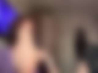 Live cam show with Kate - Brown Hair on Uber Horny