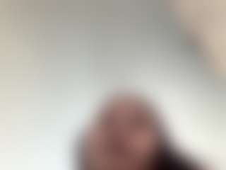 Live cam show with Kate - Public Brown Hair on Taboo Cams XXX