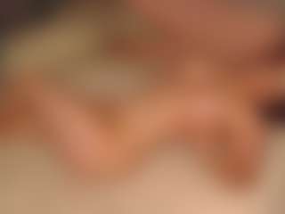 Red-RoxyFoxy's Live Sex Cam Show