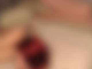 Red-RoxyFoxy's Live Sex Cam Show