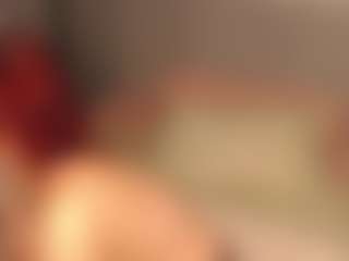 Red-RoxyFoxy's Live Sex Cam Show