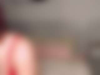 Red-RoxyFoxy's Live Sex Cam Show