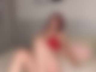 Red-RoxyFoxy's Live Sex Cam Show