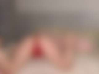 Live cam show with Red-RoxyFoxy - Full Nudity on TeamSkeetLive