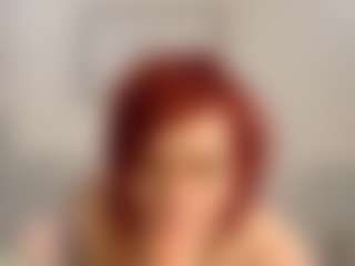 Live cam show with Red-RoxyFoxy - Smoking on Camsoda
