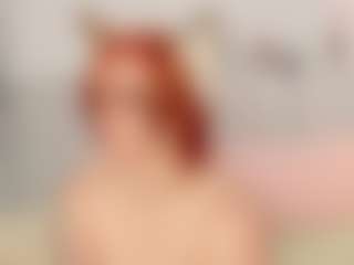 Live cam show with Red-RoxyFoxy - Role Play on madthumbs