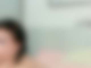 Live cam show with Red-RoxyFoxy - Thick on fuck-show.com