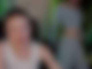 Live cam show with sabina-wul - Bedroom on Hubzter Live