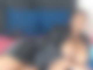 Live cam show with Tiarabae25 - New Big Tits on AdultVida.com