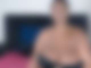 Live cam show with Tiarabae25 - New Blowjob on Free Soda