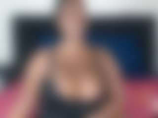 Live cam show with Tiarabae25 - BBW Teen (18+) on Camsoda Late Night