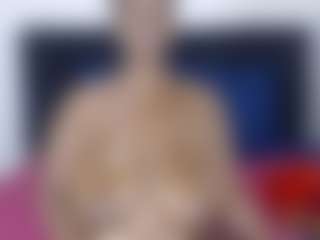 Tiarabae25's Live Sex Cam Show