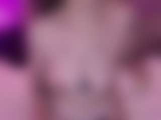 tifannyy-dh1's Live Sex Cam Show