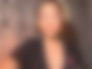Live cam show with TrenaHerny - Brown Hair on Hubzter Live