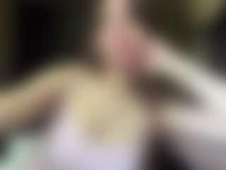 YadiraSwarm's Live Sex Cam Show