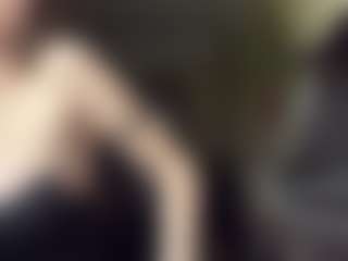 YadiraSwarm's Live Sex Cam Show