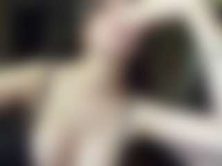 YadiraSwarm's Live Sex Cam Show