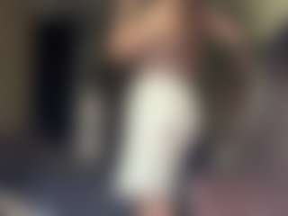 YadiraSwarm's Live Sex Cam Show