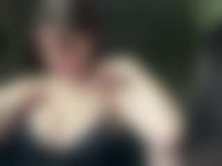 YadiraSwarm's Live Sex Cam Show