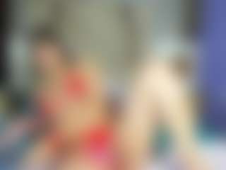 Live cam show with adhara-ruiz - Thin on Streamer API