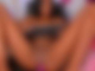 AmaraBennett's Live Sex Cam Show