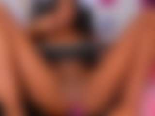 AmaraBennett's Live Sex Cam Show