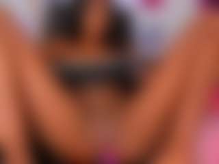 AmaraBennett's Live Sex Cam Show