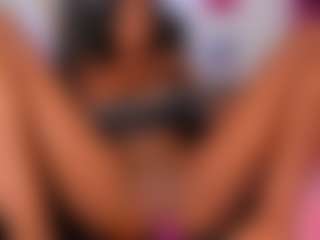 AmaraBennett's Live Sex Cam Show