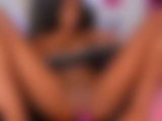 AmaraBennett's Live Sex Cam Show