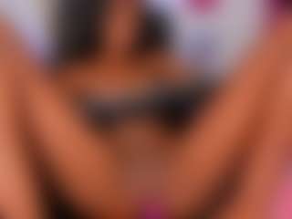AmaraBennett's Live Sex Cam Show