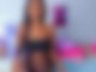 AmaraBennett's Live Sex Cam Show