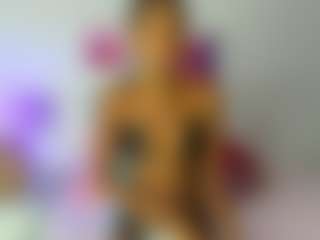 Live cam show with AmaraBennett - Facial on madthumbs