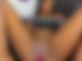 AmaraBennett's Live Sex Cam Show