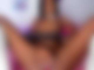 AmaraBennett's Live Sex Cam Show