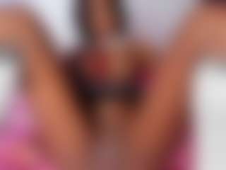 AmaraBennett's Live Sex Cam Show
