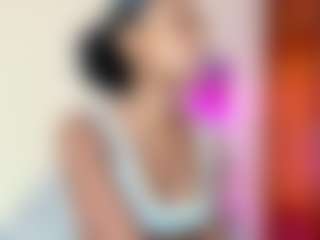 AmaraBennett's Live Sex Cam Show