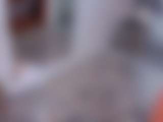 Live cam show with annylittle - Shower on StripNow