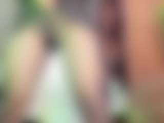 Live cam show with annylittle - Shower on Camsoda
