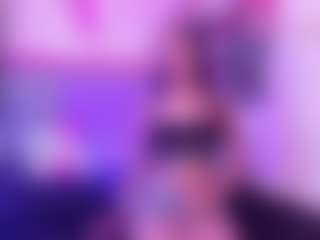 Live cam show with Ashleyyst - Tease on Uber Horny