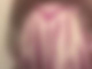 BigTitAssShaker's Live Sex Cam Show