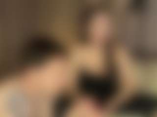Live cam show with CtrlMeBaby - Skinny on Camiplay Live