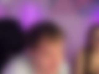 Live cam show with CtrlMeBaby - Strip on madthumbs
