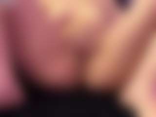 Live cam show with CtrlMeBaby - HD on intimatelivegirls.com