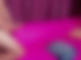 Live cam show with dakota-lovx - Brown Eyes on Camsoda