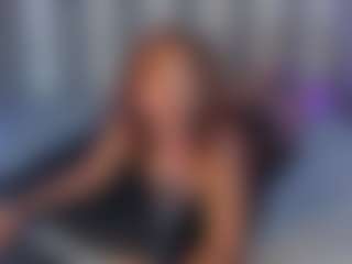 DannaGlow's Live Sex Cam Show