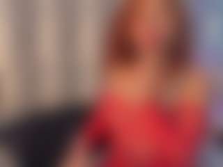 DannaGlow's Live Sex Cam Show