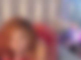 DannaGlow's Live Sex Cam Show