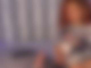 DannaGlow's Live Sex Cam Show
