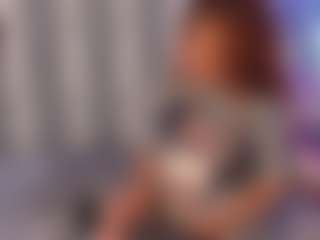 DannaGlow's Live Sex Cam Show